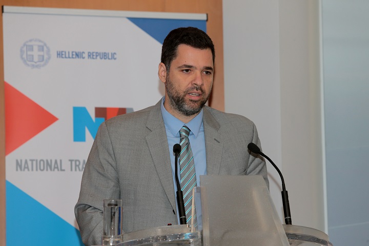 Κοντογεώργης: Δεν συζητείται παράταση των διακοπών στα σχολεία