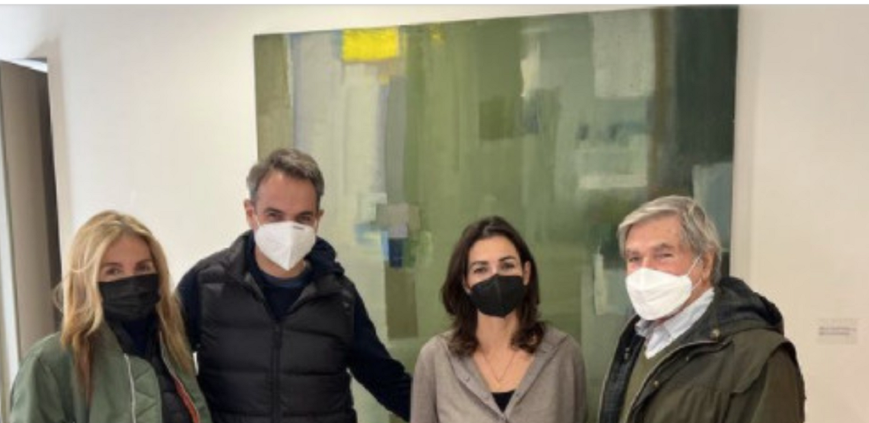 Μητσοτάκης και Μαρέβα στην Πινακοθήκη του δήμου Αθηναίων