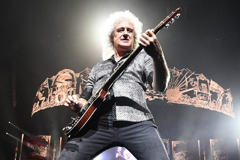 Μπράιαν Μέι: Ο κιθαρίστας των Queen «κόλλησε» κορωνοϊό σε «ασφαλές» περιβάλλον