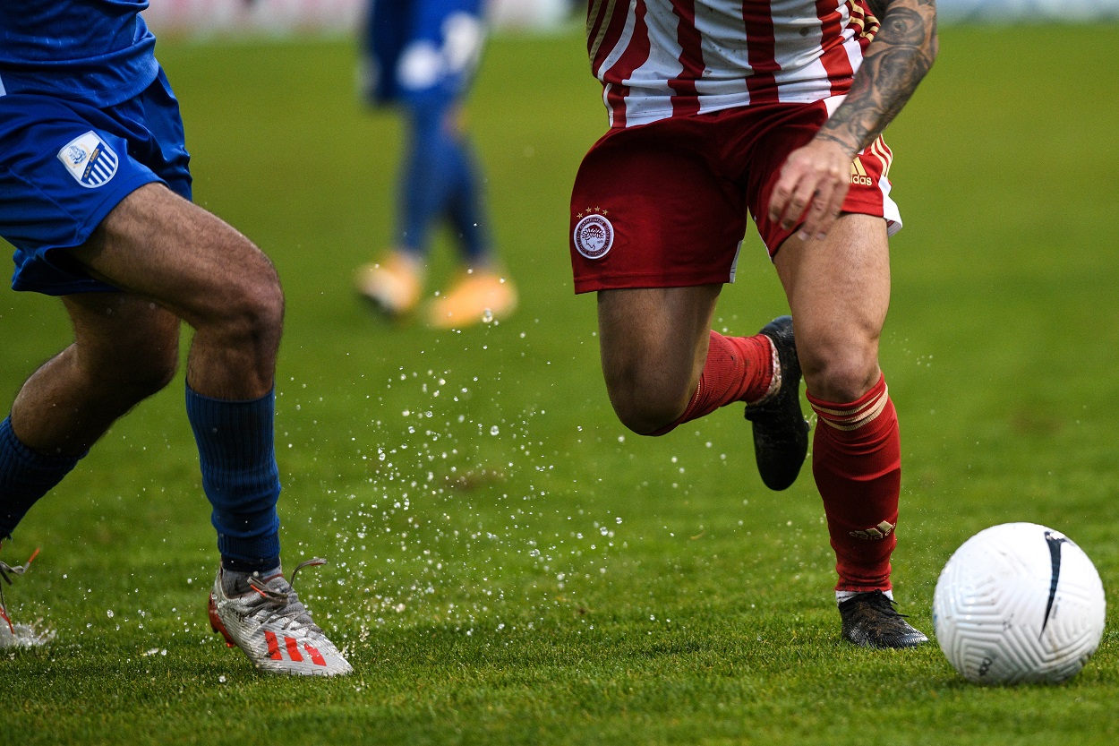 Ολυμπιακός – Λαμία 1-0: Δέκα σερί νίκες για τους ερυθρόλευκους