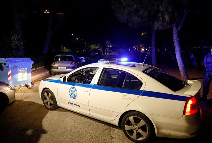 Γλυφάδα: «Προειδοποιητικό χτύπημα» οι πυροβολισμοί εκτιμά η αστυνομία – Ένας τραυματίας