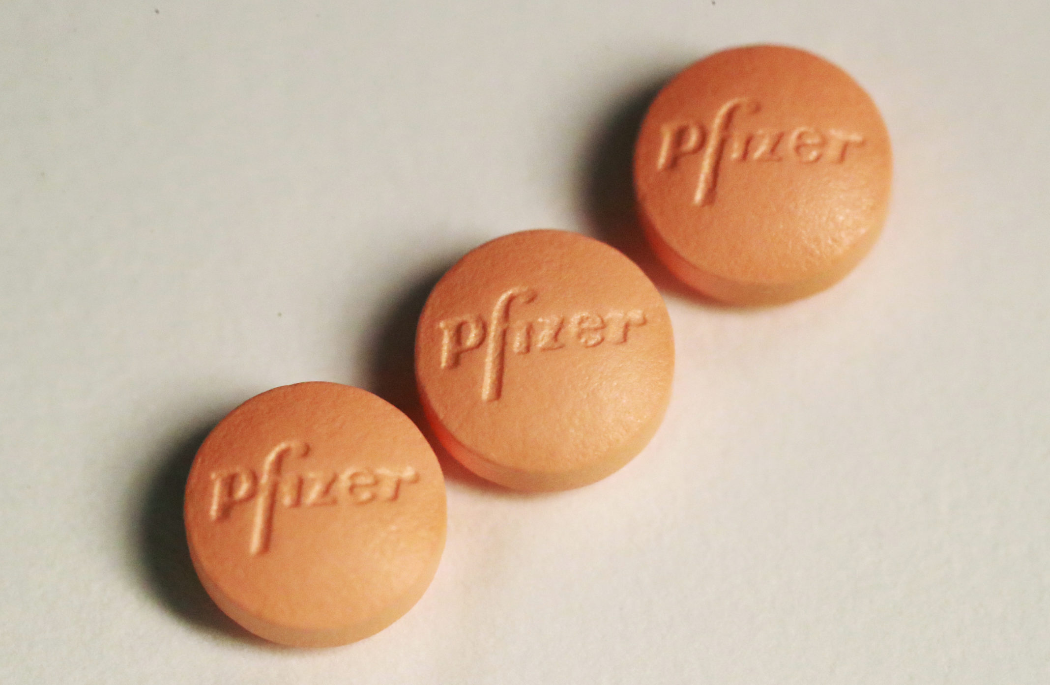 Χάπι κορωνοϊού της Pfizer: Εγκρίθηκε η χρήση του στην Ευρωπαϊκή Ένωση