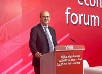 Χατζηδάκης: Οι τρεις πρωτοβουλίες για τη μετάβαση στην ψηφιακή εποχή