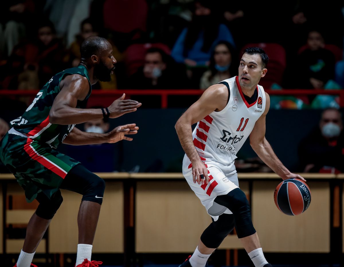 Βαθμολογία Euroleague: Διπλό τετράδας πέτυχαν οι ερυθρόλευκοι