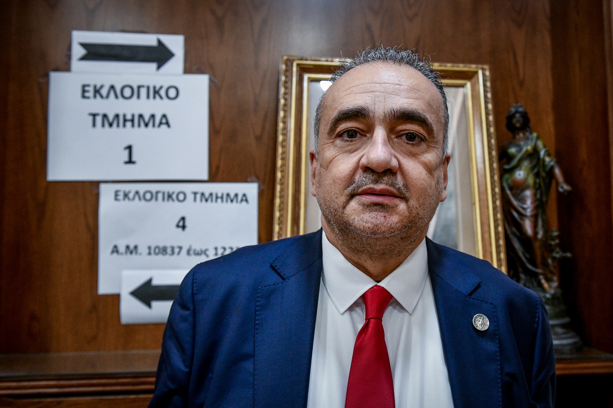 Δ. Βερβεσός: Επανεξελέγη πρόεδρος του ΔΣΑ
