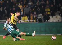 Super League: Η ΑΕΚ πήρε το ντέρμπι από τον Παναθηναϊκό με 1-0