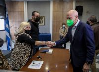Εκλογές ΚΙΝΑΛ: Συγχαρητήριο τηλεφώνημα Παπανδρέου σε Ανδρουλάκη
