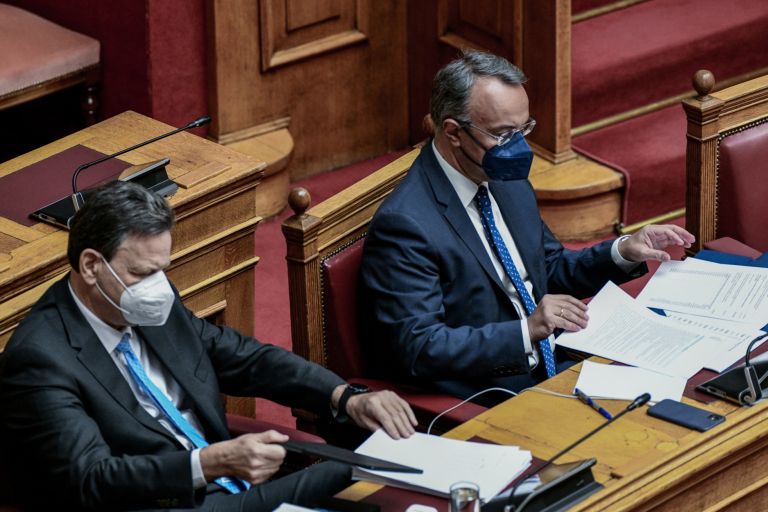 Προϋπολογισμός 2022: Τρία νέα μέτρα, παρεμβάσεις 3 δισεκατομμύρια και επτά στόχοι