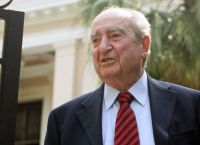 Γλυφάδα: Πουλήθηκε το σπίτι του Κωνσταντίνου και της Μαρίκας Μητσοτάκη Γλυφάδα: Πουλήθηκε το σπίτι του Κωνσταντίνου και της Μαρίκας Μητσοτάκη