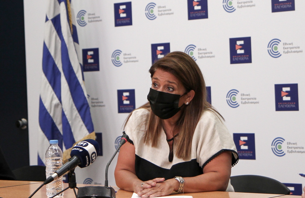 Παπαευαγγέλου: Πιο κοντά στο καλό σενάριο για την Όμικρον