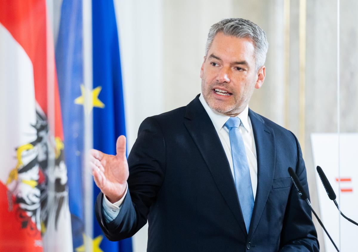 Αυστρία: Ο Καρλ Νεχάμερ ο νέος καγκελάριος της χώρας