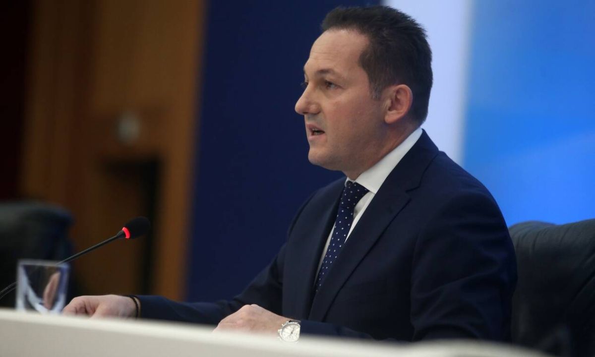 Στέλιος Πέτσας: Δεν θα υπάρξουν άλλα μέτρα τα Χριστούγεννα