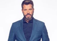 J2US: Η απίστευτη ανάρτηση του Βαρθακούρη κατά τη διάρκεια του τελικού