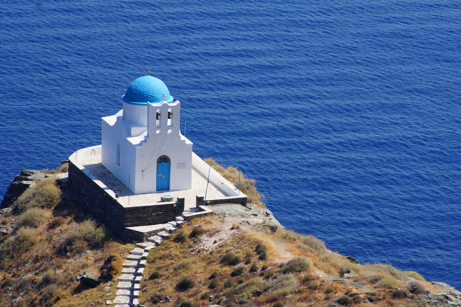 Imagine Magazin: Δύο ελληνικά νησιά στους πιο ξεχωριστούς προορισμούς του κόσμου