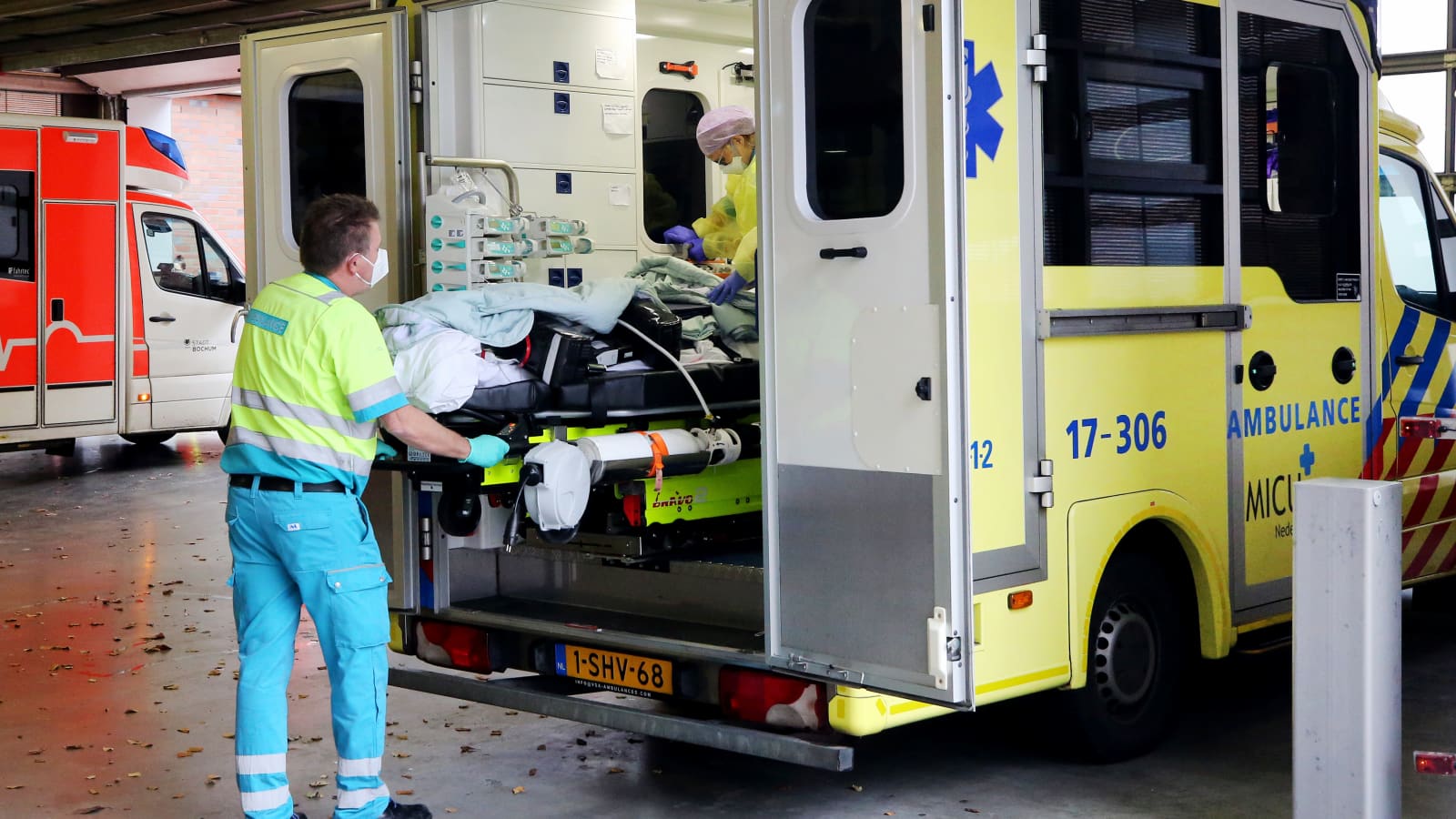 Γερμανία: Στέλνουν ασθενείς με κορωνοϊό σε τρίτες χώρες – “Ασφυξία” στα νοσοκομεία