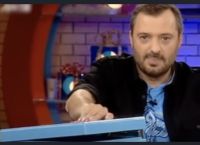 DEAL: Η παίκτρια που διέλυσε τον τραπεζίτη και πήρε 200.000 ευρώ DEAL: Η παίκτρια που διέλυσε τον τραπεζίτη και πήρε 200.000 ευρώ