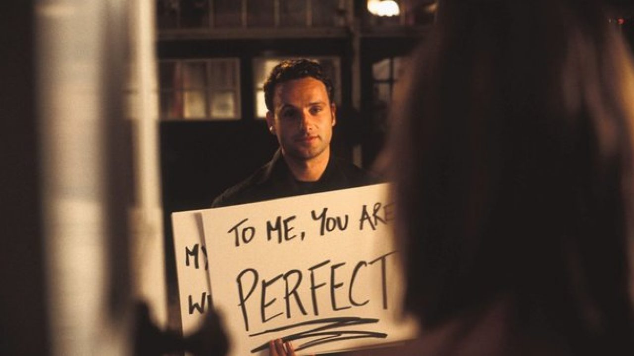 Love Actually: Πωλείται το σπίτι όπου γυρίστηκε η πιο διάσημη σκηνή στο Νότινγκ Χιλ