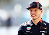 Verstappen: Το ιδιαίτερο δώρο στο αφεντικό της Red Bull Verstappen: Το ιδιαίτερο δώρο στο αφεντικό της Red Bull