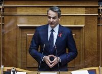 Βουλή – Κυριάκος Μητσοτάκης: Προτιμώ να φανώ πρόσκαιρα αυστηρός και αργότερα υγειονομικά σωστός