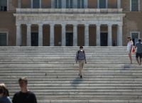 Οικονομία: Στην ατζέντα επτά κεντρικοί άξονες για το 2022 – Τι φέρνει το νέο έτος