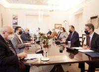 Μητσοτάκης: Παρουσιάστηκε η πύλη amea.gov.gr – Συνάντηση με μέλη της ΕΣΑμεΑ Μητσοτάκης: Παρουσιάστηκε η πύλη amea.gov.gr – Συνάντηση με μέλη της ΕΣΑμεΑ