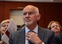 Παπανδρέου: Βλέπει αποτέλεσμα από το πρώτο γύρο στις εσωκομματικές εκλογές Παπανδρέου: Βλέπει αποτέλεσμα από το πρώτο γύρο στις εσωκομματικές εκλογές