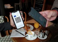 Κατερίνη: Πρόστιμο 3.000 ευρώ σε 18χρονο που κυκλοφορούσε με πλαστό πιστοποιητικό εμβολιασμού