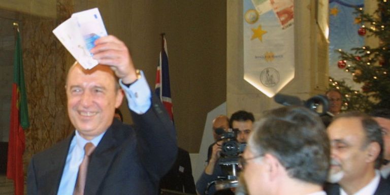 Δραχμή: Σαν σήμερα αντικαθίσταται από το ευρώ