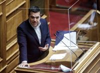 Βουλή – Αλέξης Τσίπρας: Δεν είναι υποχρεωτικότητα, αλλά οικονομικός εκβιασμός των αδυνάτων