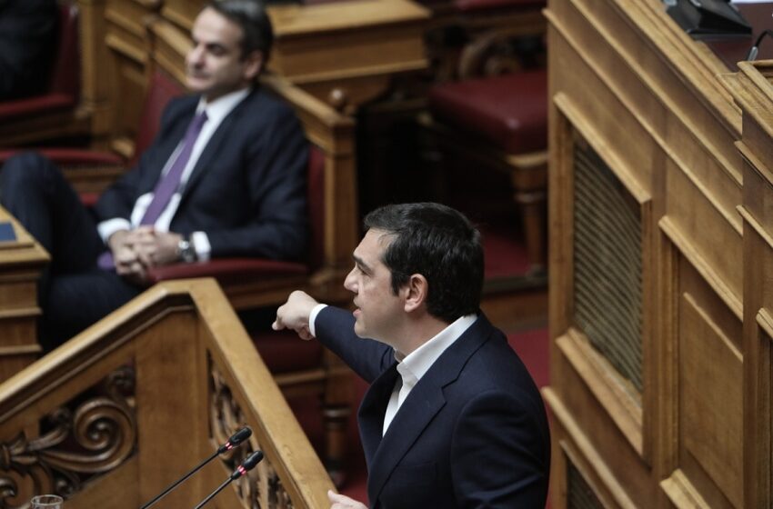 Τσίπρας σε Μητσοτάκη: Ύβρις να κομπάζετε για τις εξοπλιστικές δαπάνες