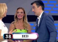 Ρουκ Ζουκ: Το «σέξι» που άναψε φωτιές στην Αντριάνα Παρασκευοπούλου Ρουκ Ζουκ: Το «σέξι» που άναψε φωτιές στην Αντριάνα Παρασκευοπούλου