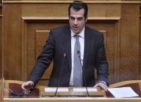 Πλεύρης: Απόλυση ανεμβολίαστων υγειονομικών – Νέα μέτρα σε διασκέδαση και γήπεδα – Τι θα γίνει με τα σχολεία