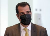 Θάνος Πλεύρης: Πρώτη απάντηση για επανεξέταση του 10% στα γήπεδα Θάνος Πλεύρης: Πρώτη απάντηση για επανεξέταση του 10% στα γήπεδα