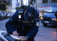 Ρόδος: Αρνήτρια επέβαλε πρόστιμο 6 εκατομμύρια ευρώ σε αστυνομικό που την συνέλαβε