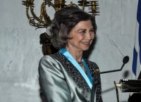 Τέως βασιλιάς Κωνσταντίνος: Στην Αθήνα εσπευσμένα η βασίλισσα Σοφία – Ανησυχία για την υγεία του Τέως βασιλιάς Κωνσταντίνος: Στην Αθήνα εσπευσμένα η βασίλισσα Σοφία – Ανησυχία για την υγεία του