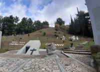 Κακοκαιρία – Καλάβρυτα: Πλημμύρισε το Κενοτάφιο του Μνημείου του Ολοκαυτώματος
