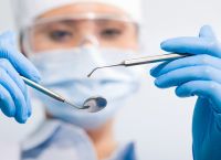 Μόσχα: Μαχαίρωσε τον οδοντίατρο επειδή δεν του άρεσε το αποτέλεσμα