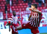 Βαθμολογία Superleague: Σταθερά στην κορυφή ο Ολυμπιακός – Στην 4άδα ο Παναθηναϊκός