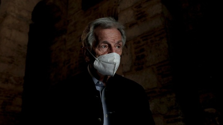 Κώστας Γαβράς: Το συγκινητικό αντίο στον Αλέκο Φασιανό