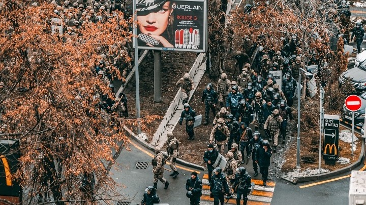 Καζακστάν: Πάνω από 5.000 συλλήψεις κατά τη διάρκεια των βίαιων διαδηλώσεων