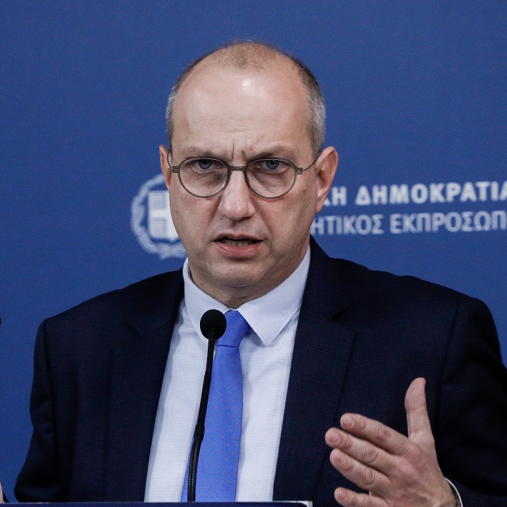 Οικονόμου για ΑΣΟΕΕ: Καταδικάζουμε την επίθεση των τραμπούκων