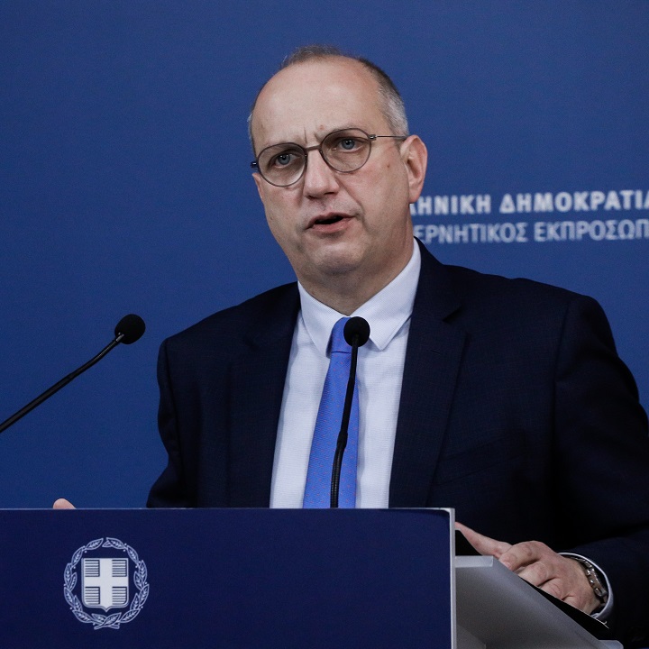 Οικονόμου: Αθλιότητες οι απειλές κατά του πρύτανη ΑΠΘ μετά την εκκένωση κατάληψης