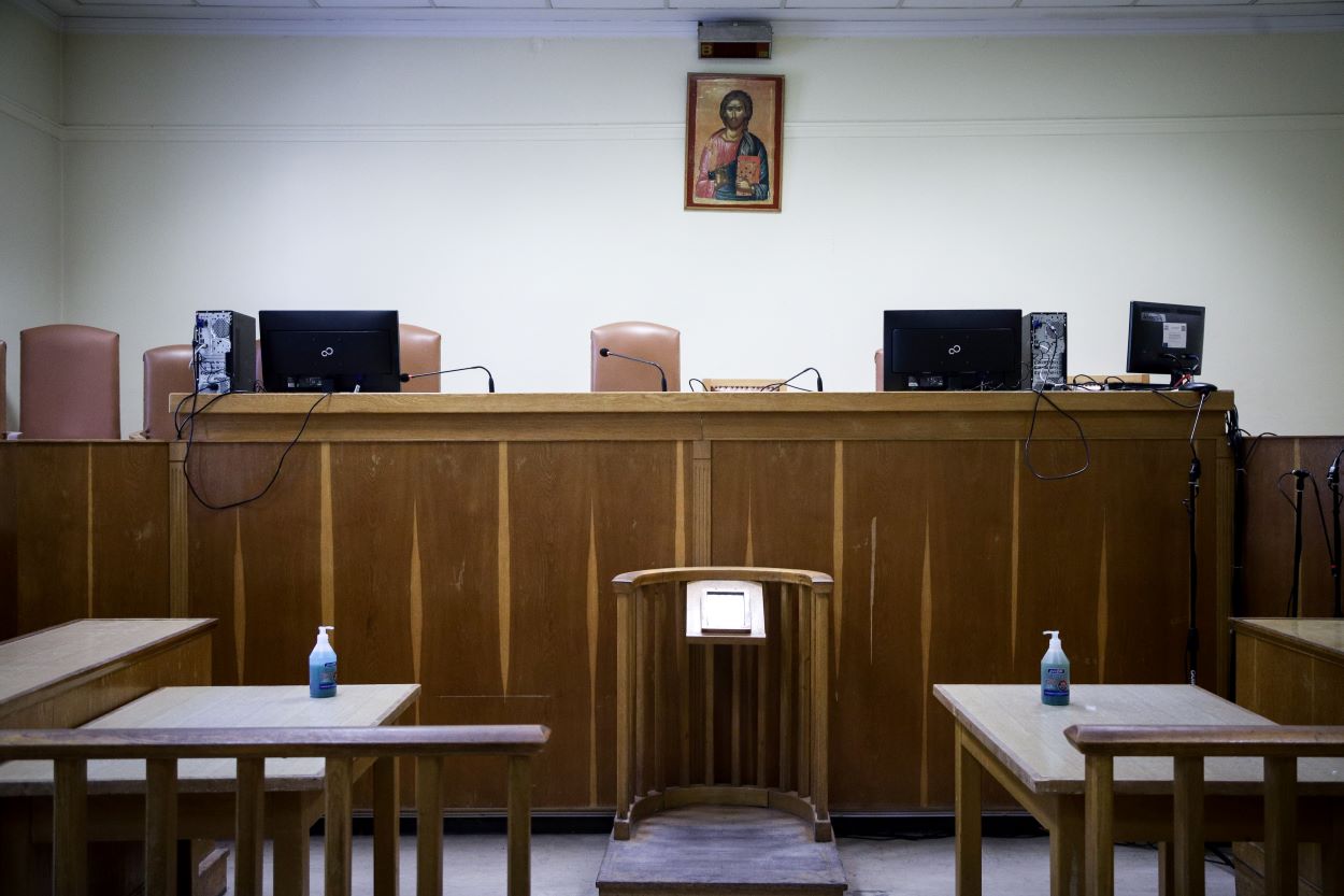 Κορωνοϊός: Επαναλειτουργούν από την Παρασκευή τα δικαστήρια
