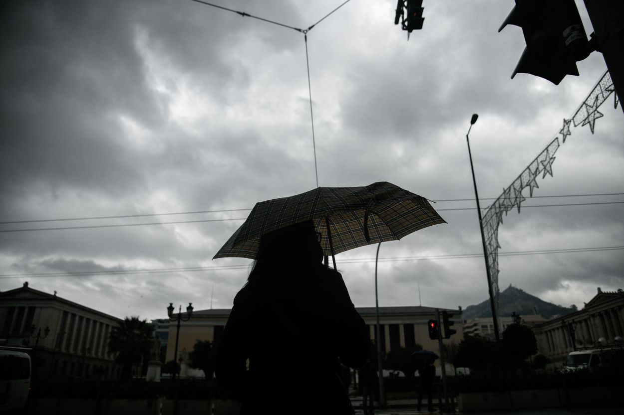 Καιρός σήμερα 04/03: Περιμένουμε νεφώσεις με μικρή πιθανότητα για τοπικές βροχές