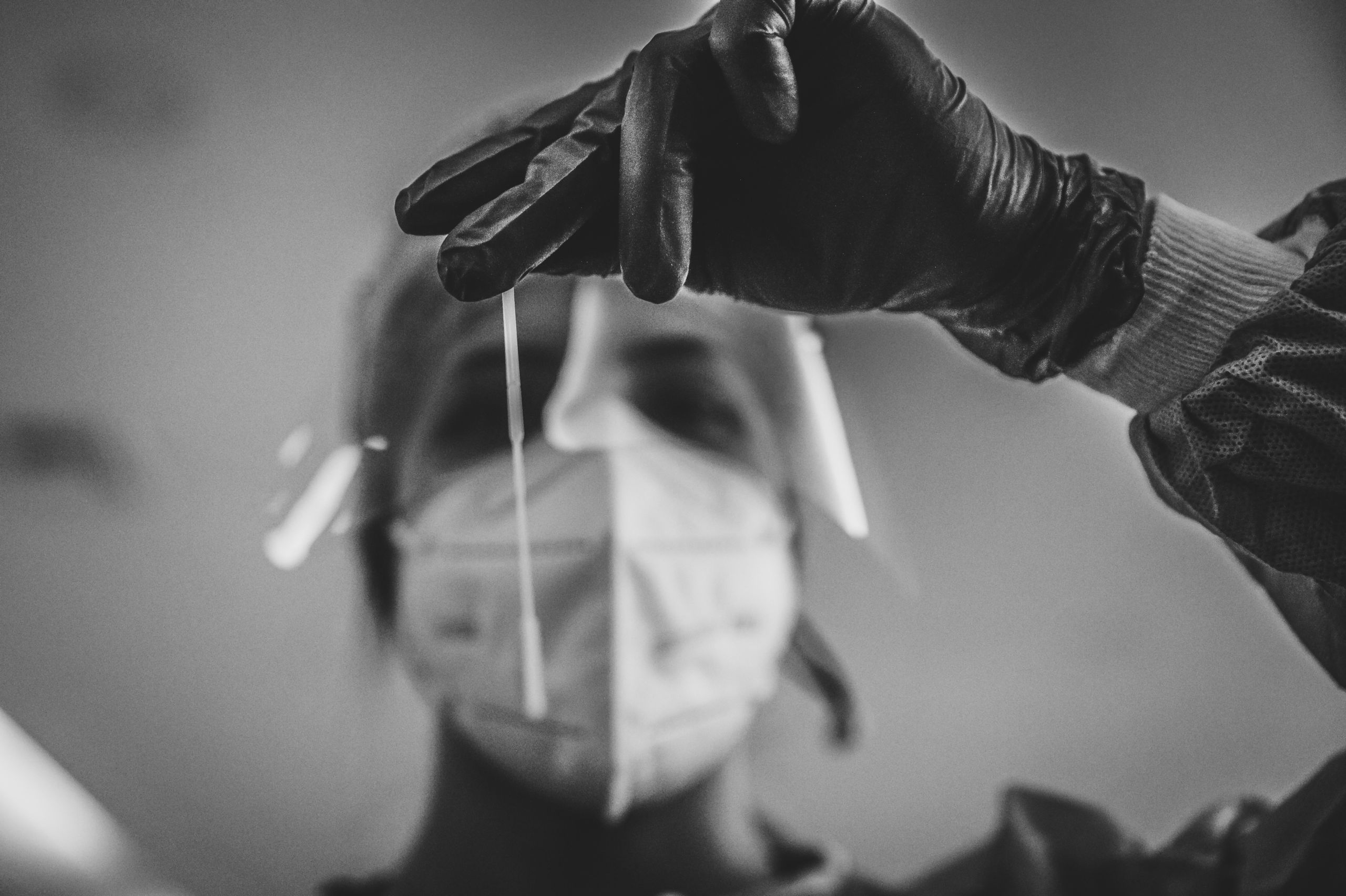 Όμικρον: Τις επόμενες εβδομάδες θα μολυνθεί ο μισός πληθυσμός της Ευρώπης, προειδοποιεί ο ΠΟΥ