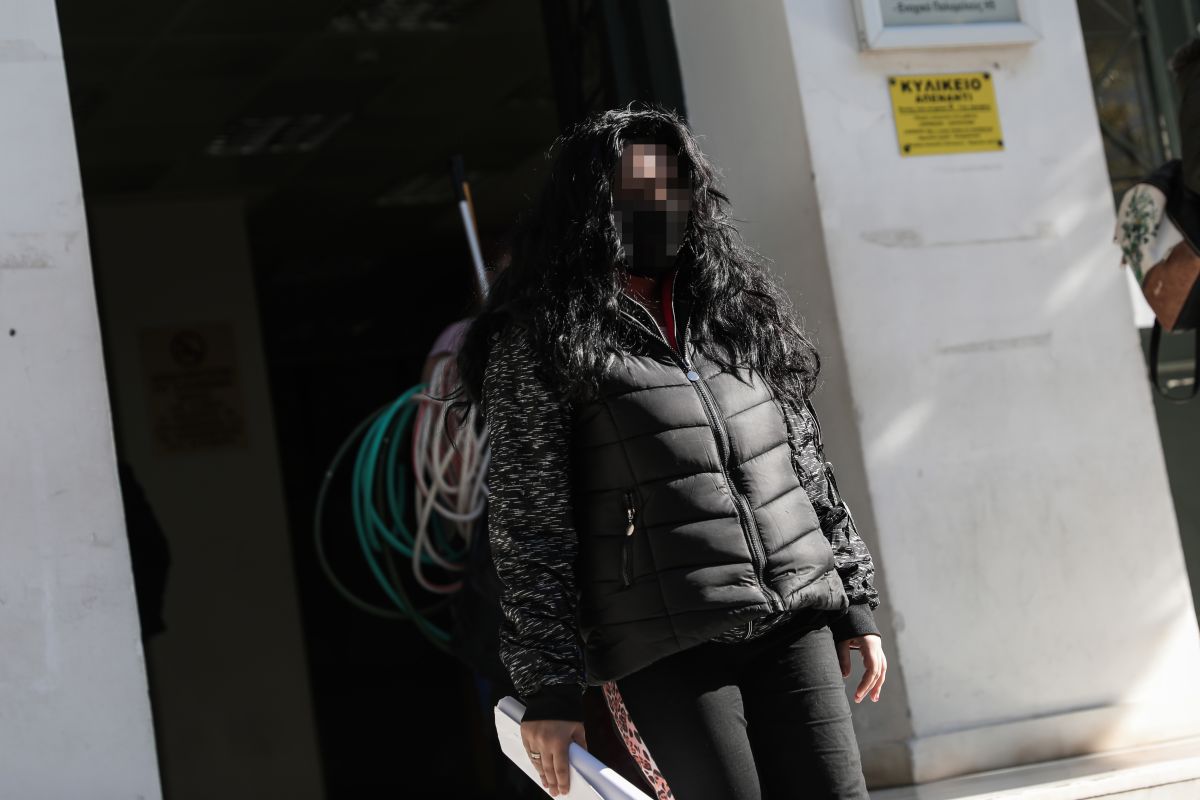 «Είμαι σίγουρη ότι θα επιστρέψει για να με σκοτώσει» – Σοκάρει η κατάθεση του θύματος ομηρίας