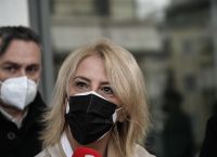 Δούρου Μάνδρα: Αναλαμβάνω την πολιτική ευθύνη