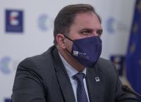 Πρόστιμα άνω των 60: Διευκρινίσεις Πιτσιλή για το πρόστιμο των 100 ευρώ στους ανεμβολίαστους 