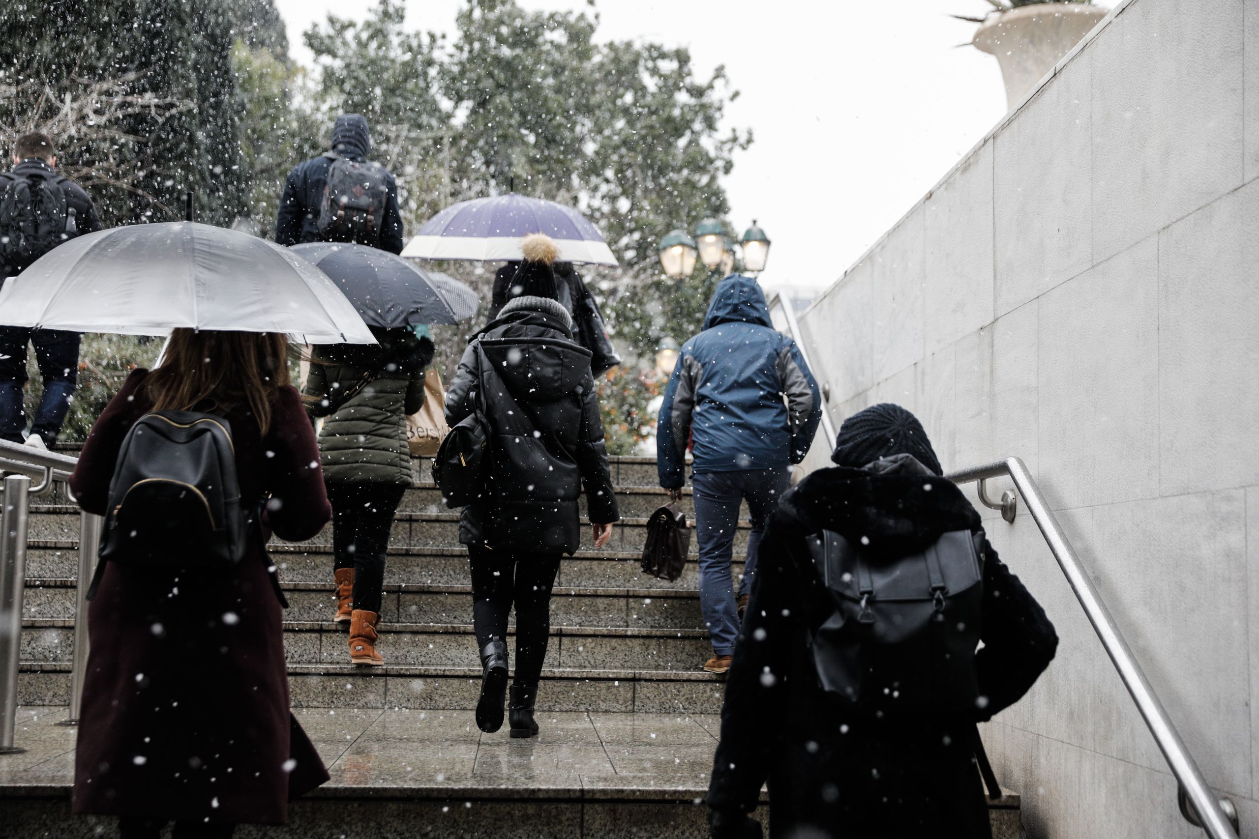 Καιρός Αττική σήμερα: Τροποποιήσεις δρομολογίων στα ΜΜΜ