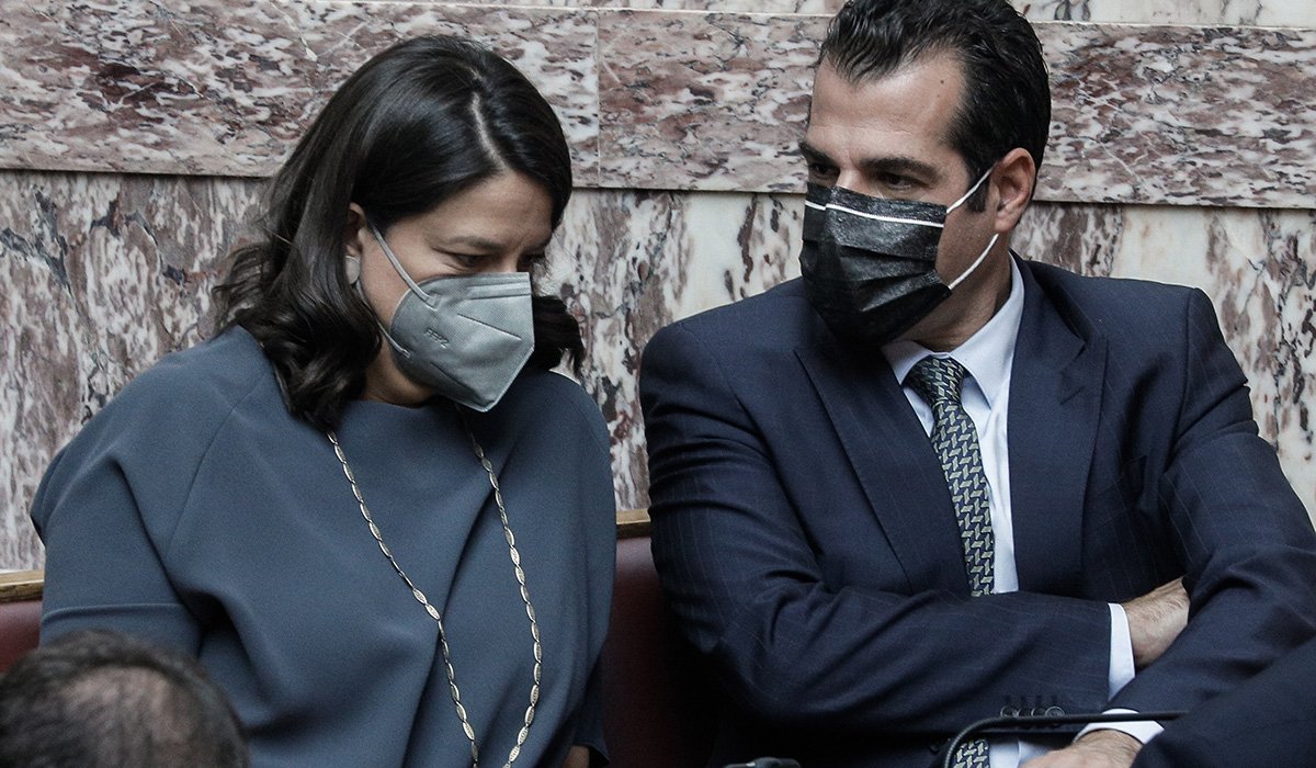 Σχολεία: Σήμερα η κρίσιμη συνεδρίαση – Ανακοινώσεις Πλεύρη Κεραμέως για το άνοιγμα